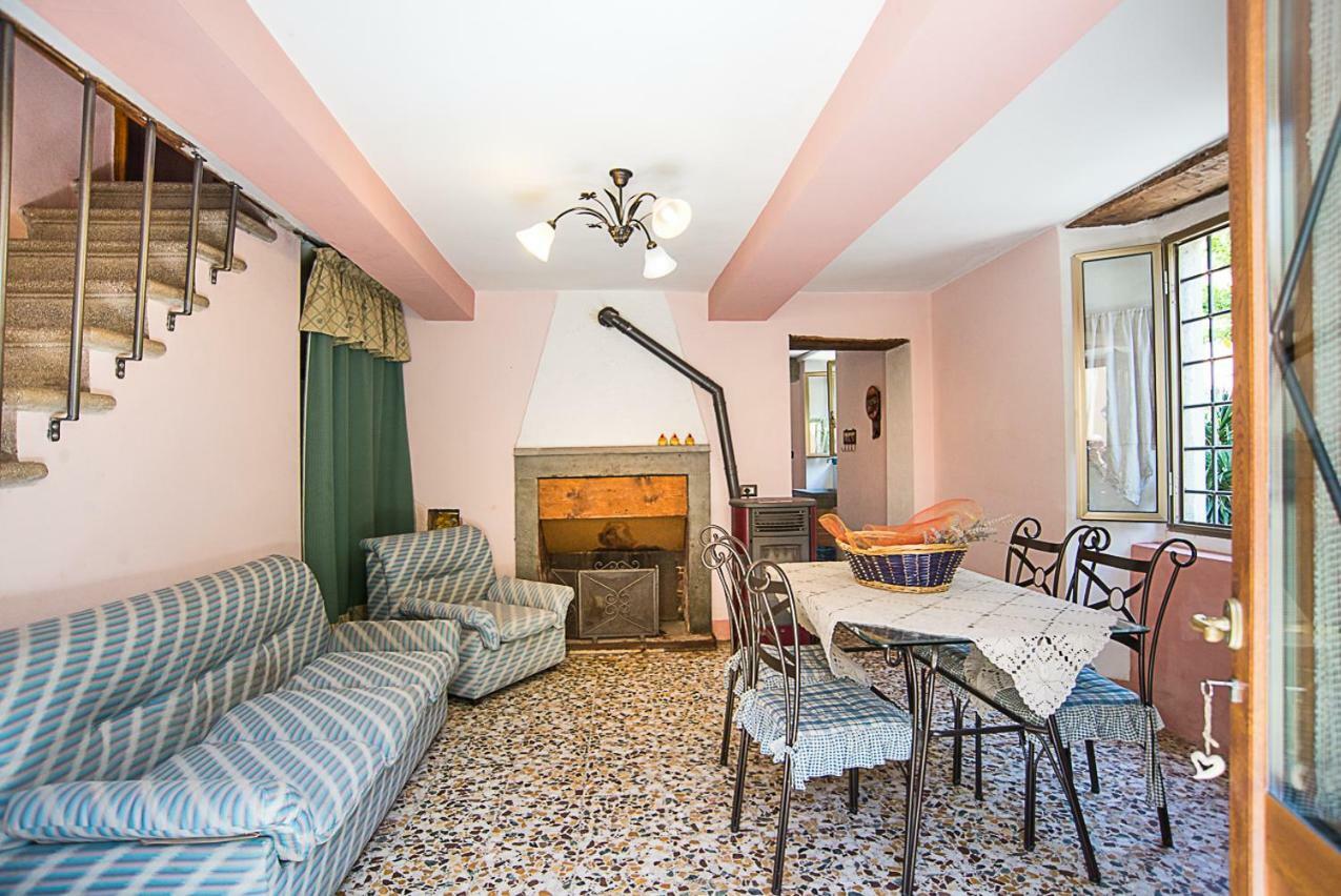 Agriturismo Il Musaccio بارغا المظهر الخارجي الصورة